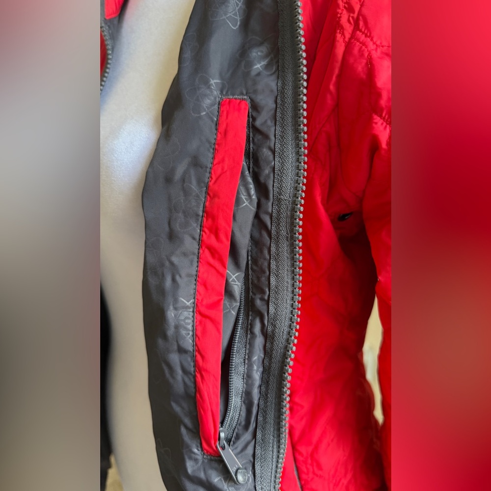 Burton Women's Red Quilted Jacket - Picture 4 of 5